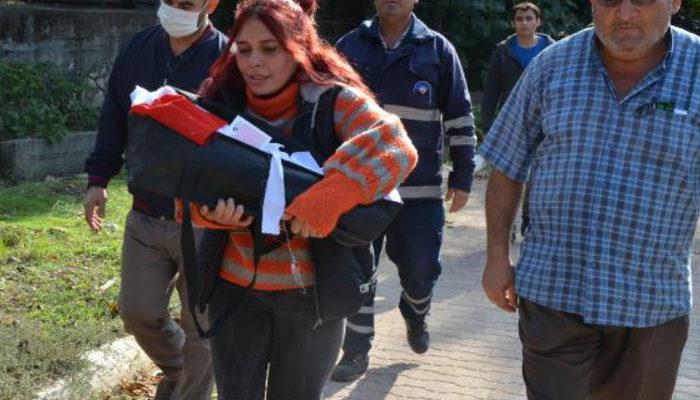 Antalya'da 3 aylık bebeğin feci ölümü! Bebeğinin cenazesini kucağında taşıdı