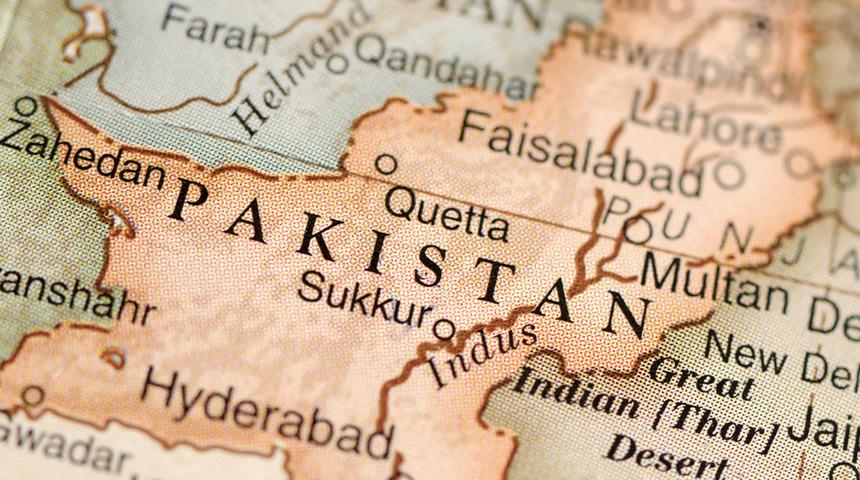 Pakistan'daki Afganlar sınırdışı ediliyor