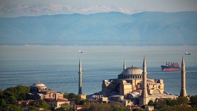 Hava kirliliği: İstanbul'dan Uludağ'ı neden göremiyoruz?