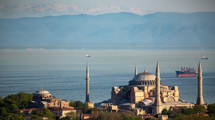Hava kirliliği: İstanbul'dan Uludağ'ı neden göremiyoruz?