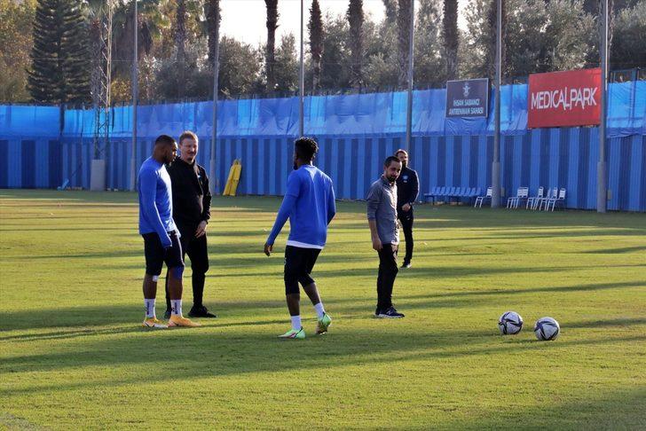 Adana Demirspor, Altay maçının hazırlıklarını sürdürdü G1