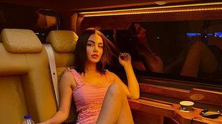 Ece Ronay'dan kendine doğum günü hediyesi! Aldığı otomobilin fiyatı dudak uçuklattı 