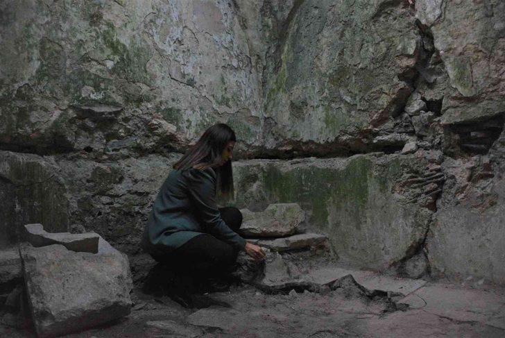 Kocaeli'de toprak altında bulunan hamamın 19. yüzyıldan kaldığı ortaya çıktı G3