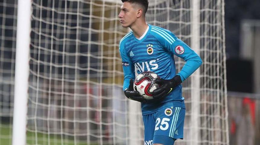 Fenerbahçe, derbi öncesi Berke Özer'i her şeyden sakınıyor