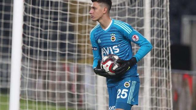 Fenerbahçe, derbi öncesi Berke Özer'i her şeyden sakınıyor