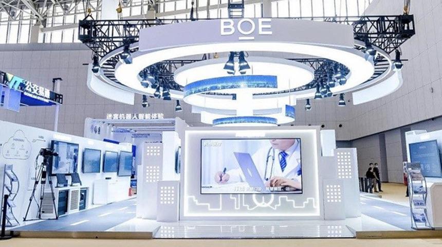 Katlanabilir ekranlar üreten BOE, üretimi de "katlayacak"