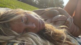 Heidi Klum yine kocasına soyundu! 