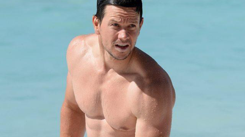 Mark Wahlberg hayranlarını endişelendirdi! Yeni filmi beklenirken göz bandajıyla fotoğrafı geldi