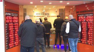 Döviz bürosundan 3 milyon liralık hırsızlık! İş yeri sahibi konuştu: Şok olduk