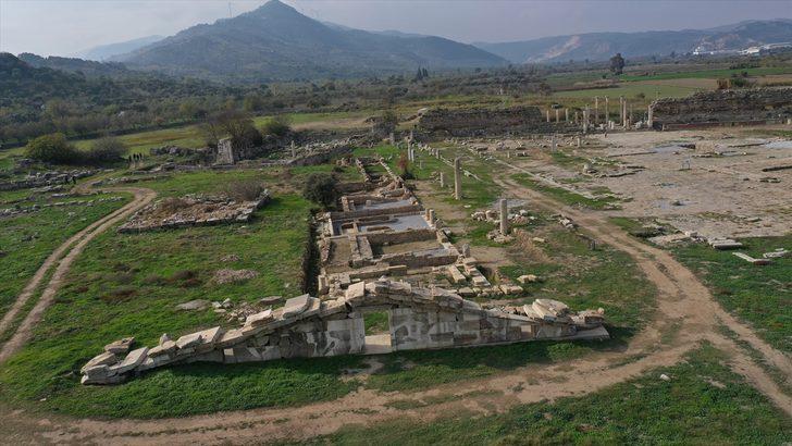 Aydın’ın Magnesia Antik Kenti’ndeki "Zeus Tapınağı" ortaya çıkarılıyor G4
