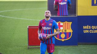 Barcelona'ya geri dönen Dani Alves'in maaşı şaşırttı!