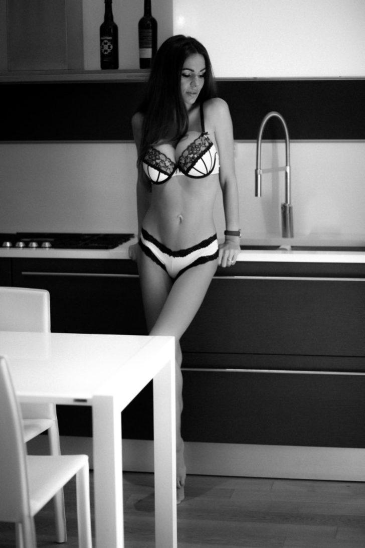 Erjona Sulejmani bütün sırları anlatacak!  G5