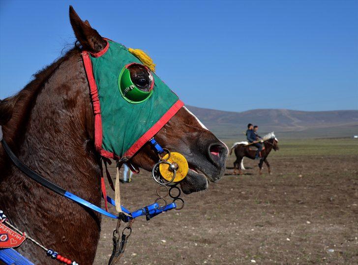 Ciritçiler karda oynayacakları turnuvalara dostluk maçlarıyla hazırlanıyor G2