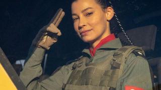 Müjde Uzman'ın kasımda deniz keyfi! 