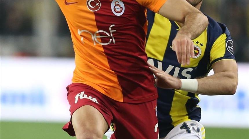 Galatasaray Fenerbahçe maçı geniş özeti! Galatasaray Fenerbahçe maçı kaç kaç bitti? Süper Lig'de derbi heyecanı!