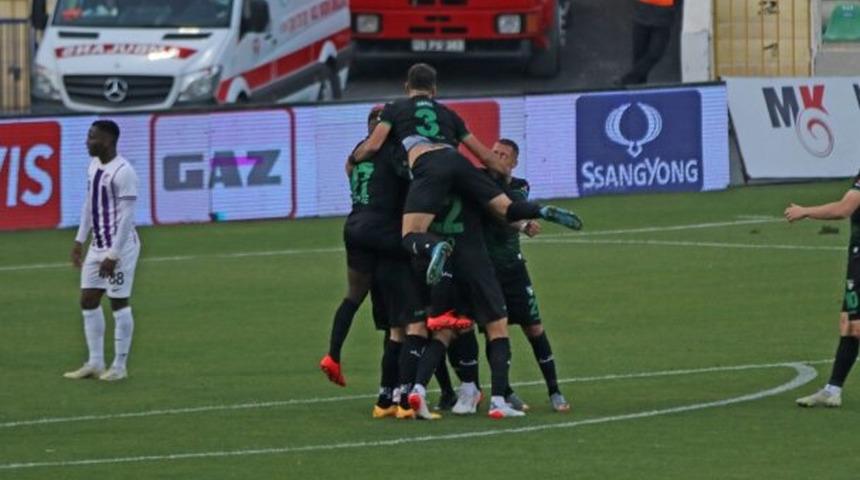 Denizlispor evinde geri döndü!
