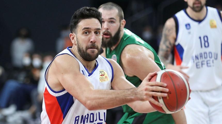 MAÇ SONUCU | Anadolu Efes 84-76 Darüşşafaka