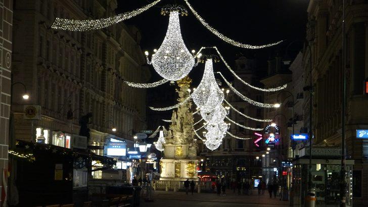 Acil durumlarda dışarı çıkmalarına izin var! Avusturya'da tam kapanma başladı G5