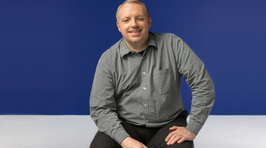 Hastalığı nedeniyle sürekli halüsinasyon gören adamın anlattıkları sosyal medyada gündem yarattı