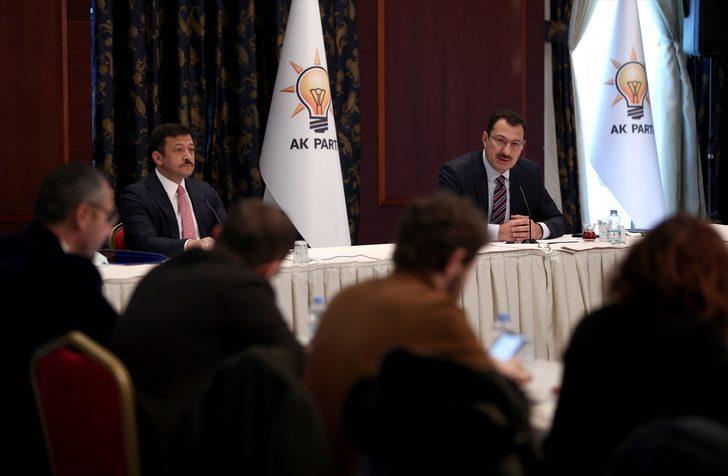 AK Parti Genel Başkan yardımcıları Dağ ve Yavuz basın toplantısı düzenledi G2