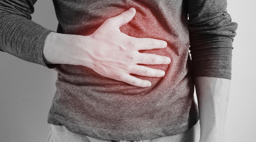 Reflü tedavisinde endoskopik yeni yöntem plikasyon! Mide kapağı zımbalanıyor