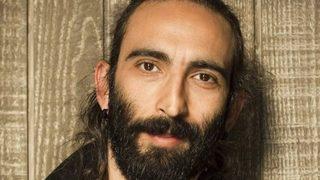 Kulüp dizisinin Çelebi'si Fırat Tanış'ın gözlerden uzak büyüttüğü kızını gören şaşıp kaldı!