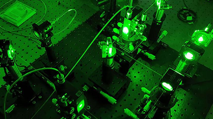 Bilim kurgu filmlerinden fırlamış gibi! Neredeyse her şeyi görebilen kamera ürettiler