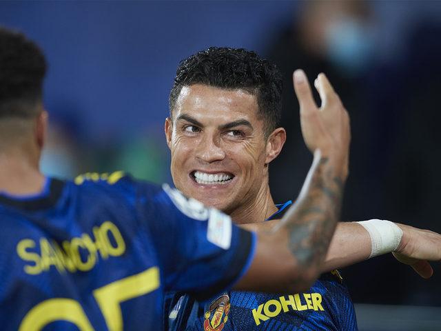 Manchester United, 12 dakikada fişi çekti! Ronaldo yine rekor kırdı