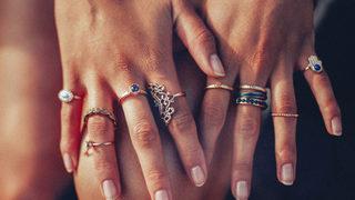 Korkmayın, anlamak çok kolay! Gümüş takıların gerçek olup olmadığını tespit etmenin yolları