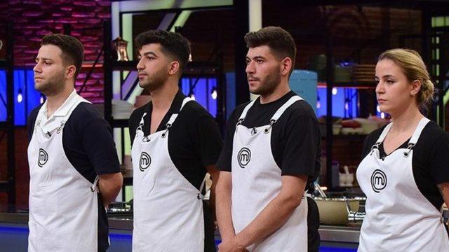 Kavgaları bitmiyordu! MasterChef'te gizli aşk iddiası ortalığı karıştırdı!