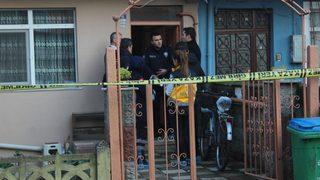 Kahvesine uyuşturucu hap koyup zorla cinsel ilişkiye girdikleri yaşlı kadın hayatını kaybetmişti! Yanlışlıkla içti