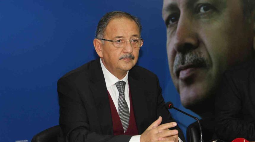 Özhaseki: Allah, Devlet Bey’den de razı olsun; dimdik duruyor