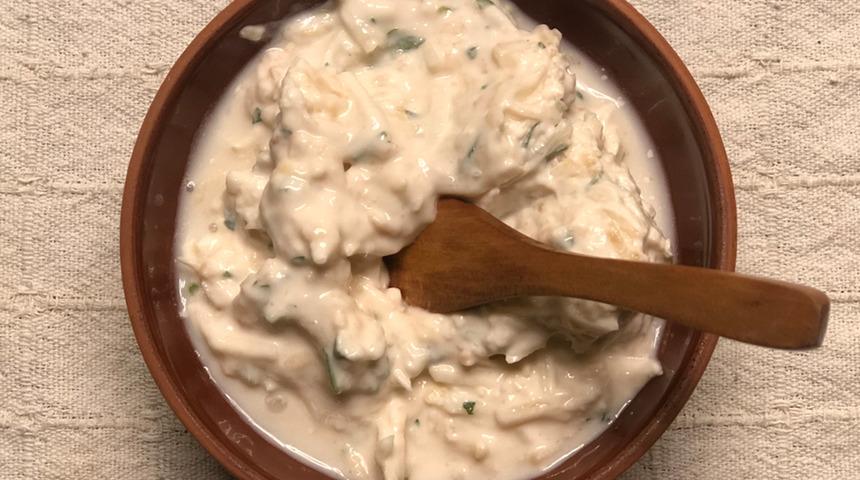 Yorgun görünümü yok eden göz altı maskeleri! Bu tüyolarla gözlerinizin altı ışıl ışıl görünecek