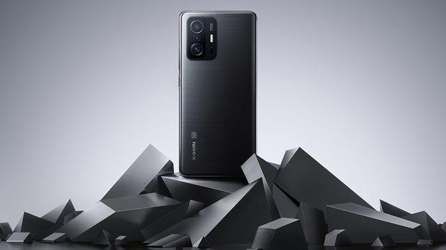 Xiaomi, iki yeni Mix modeli için kolları sıvadı