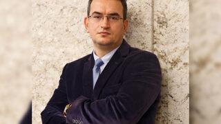 Sosyal medyadan duyurdu! DEVA Partili Metin Gürcan'a gözaltı