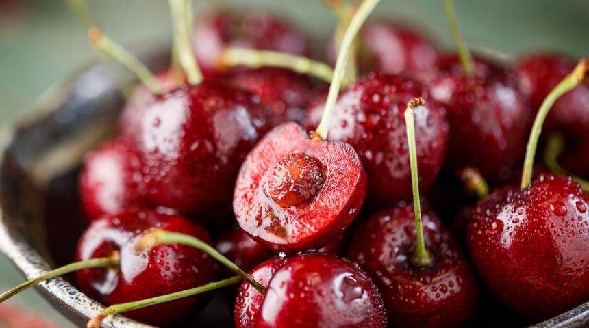 Giresun'dan şaşırtıcı ve bir o kadar da lezzetli bir tarif: Kiraz tuzlaması!