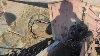 Feci olay! Bacağını pancar makinesine kaptırdı