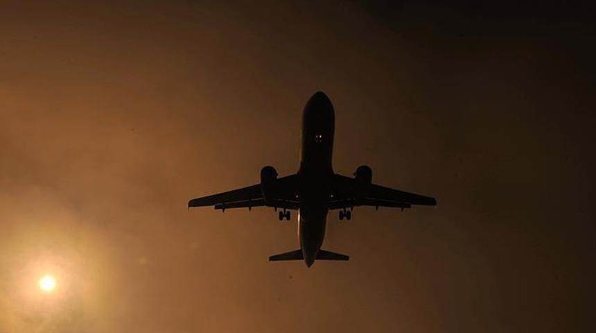 Fransa "Omicron" sebebiyle 7 ülkeyle uçuşları askıya aldı