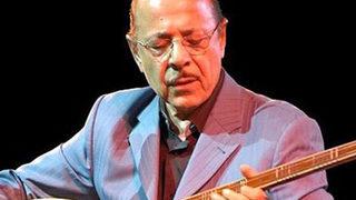 Neşet Ertaş'ın ailesi konuştu: İçimizi acıtıyor!