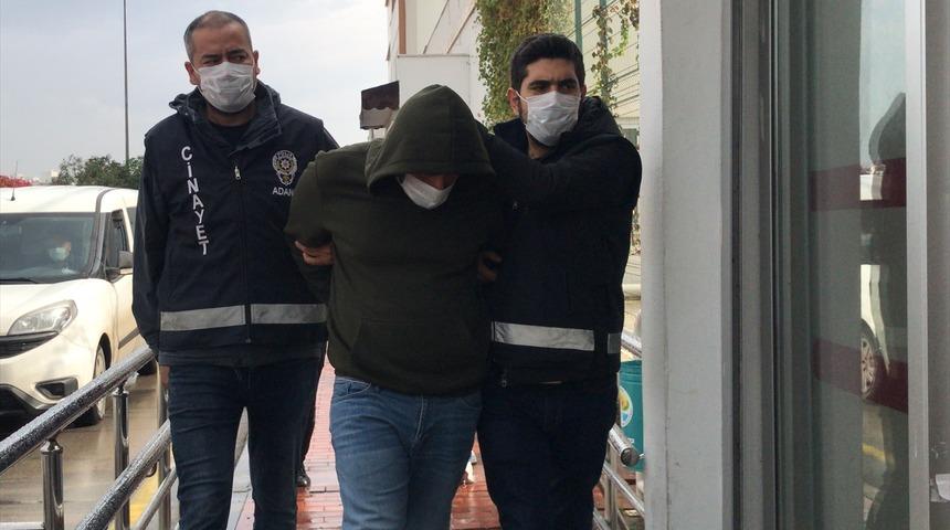 Adana'da tabancanın kazara ateş almasıyla vurulduğu öne sürülen genç öldü