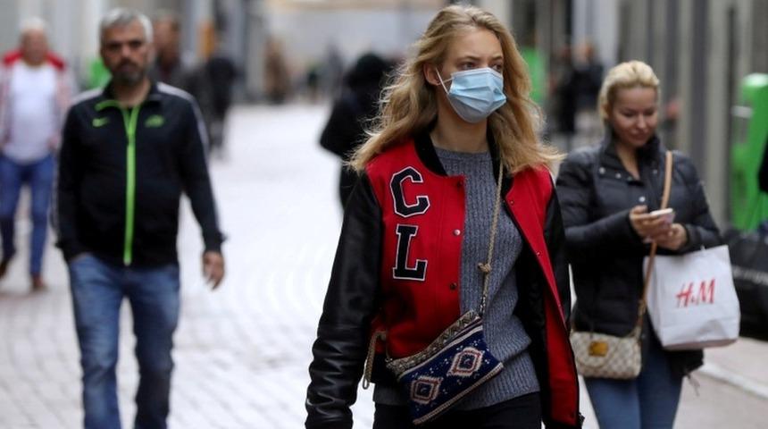 Koronavirüs: Hollanda kısmi sokağa çıkma yasağı uygulayacak