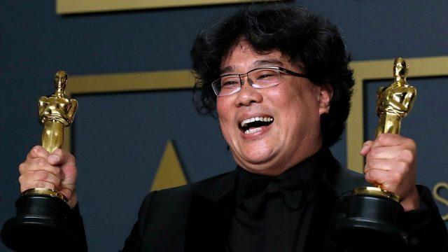 Bong Joon-ho geçen yılki Oscar töreninde en iyi film, en iyi yönetmen, en iyi orijinal senaryo ve en iyi uluslararası film ödüllerini kazandı