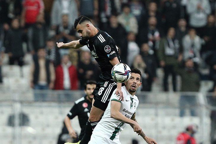 Beşiktaş'a bir kötü haber de Rachid Ghezzal'dan
