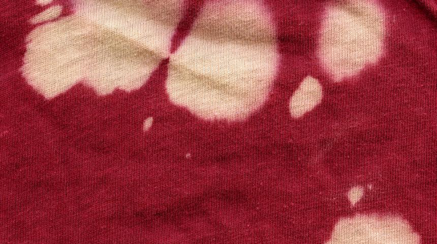 Çamaşır suyu lekeleri kâbusunuz olmaktan çıkacak! İşte lekeleri çıkarmanıza yarayarak taktikler