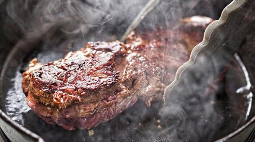 &Ccedil;ok pişmiş et pankreas kanseri riskini artırıyor