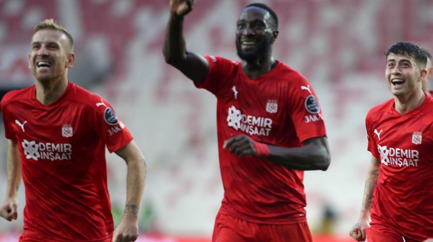 Sivasspor'dan Hatayspor'a 4 gol!