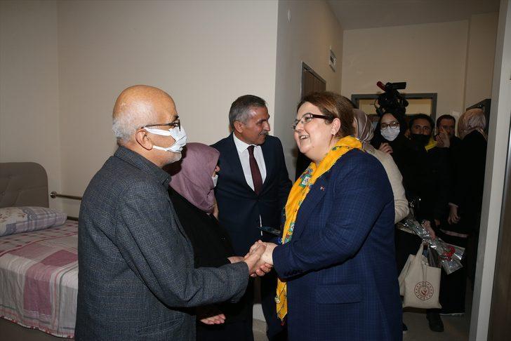 Aile ve Sosyal Hizmetler Bakanı Yanık, Tokat'ta ziyaretlerde bulundu G4