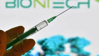 AB: BioNTech-Pfizer'in 100 günde aşısını varyantlara karşı uyarlaması gerekiyor