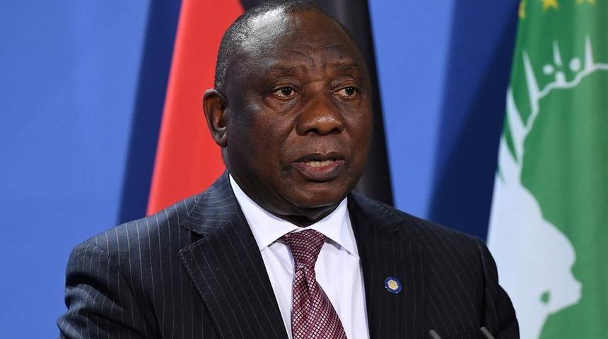 Omikron varyantı: G&uuml;ney Afrika lideri Ramaphosa, seyahat kısıtlamalarını kınadı