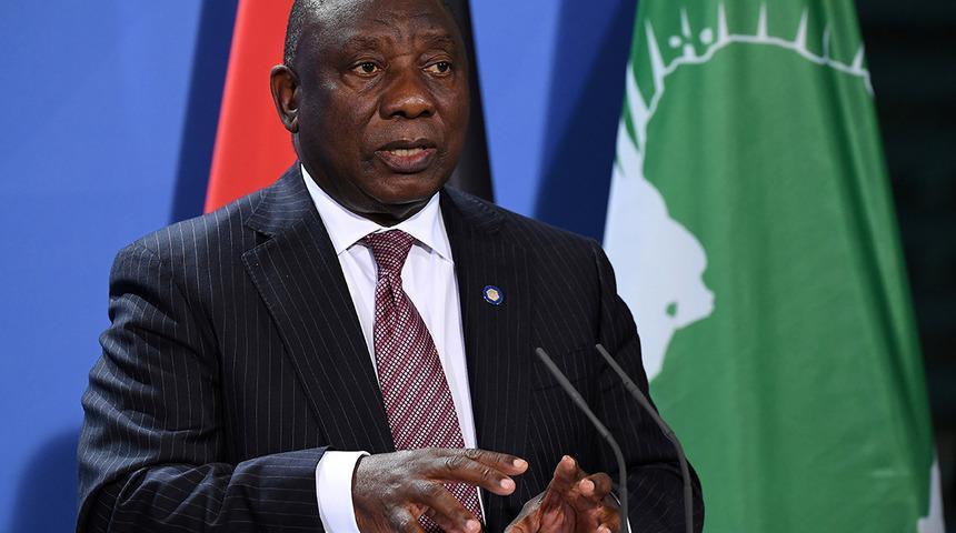 Omicron'un tespit edildiği Güney Afrika'dan dünyaya çağrı: Acilen geri alın